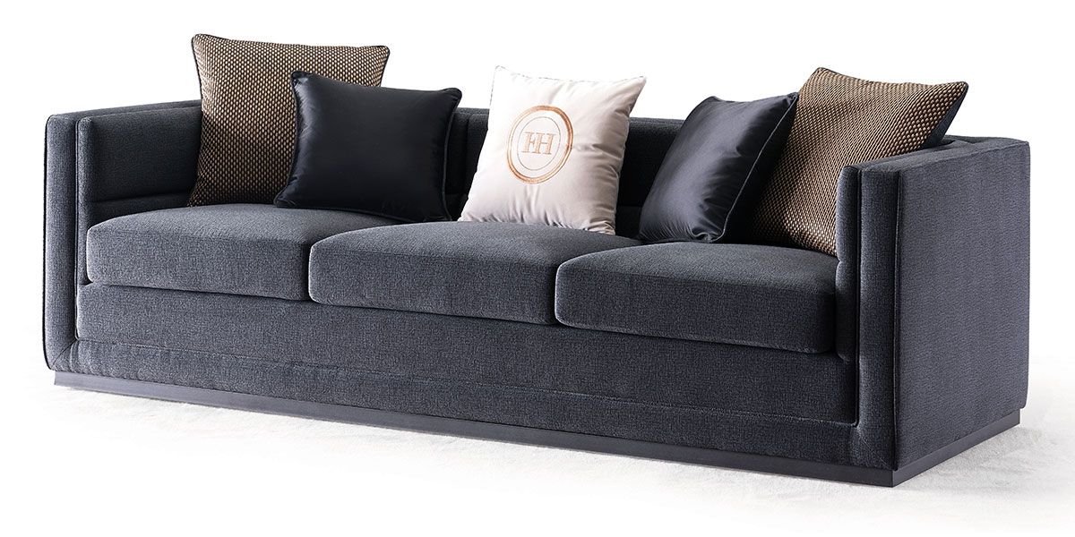 Canapé_3_places_en_velours_KIRO_-_Gris_souris_1_LaMaisonDuCanapé