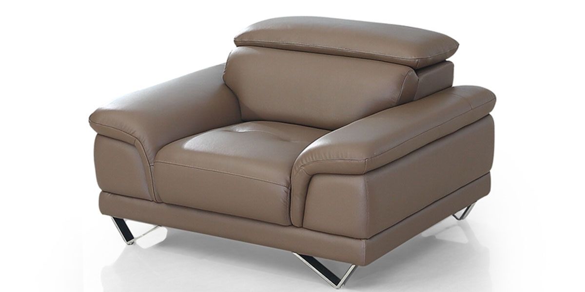 Fauteuil_Design_en_cuir_BRAME_-_Marron_clair_5_LaMaisonDuCanapé