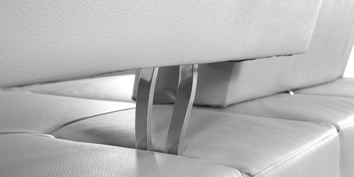 Fauteuil_cuir_Design_avec_dossier_avance-recul_LYA_-_Gris_6_LaMaisonDuCanapé