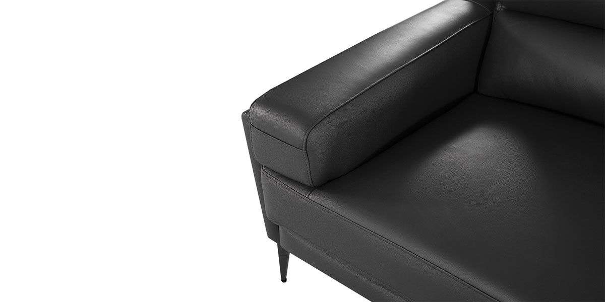 Fauteuil_cuir_Design_MAYRON_-_Noir_5_LaMaisonDuCanapé