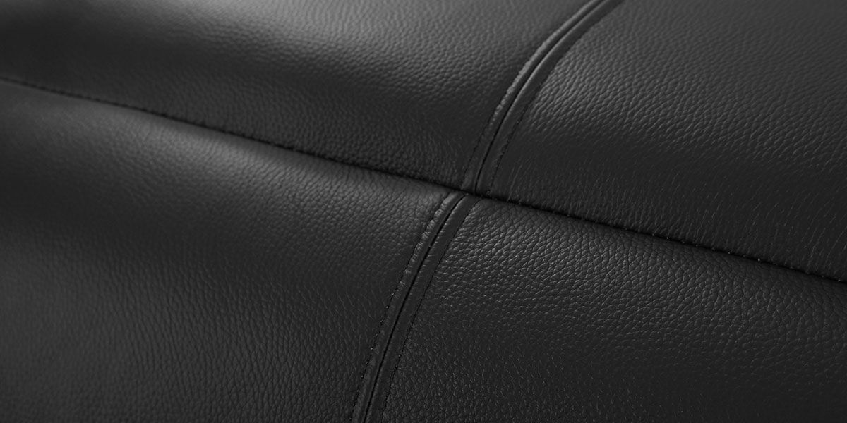 Fauteuil_cuir_Design_SARM_–_Noir_5_LaMaisonDuCanapé